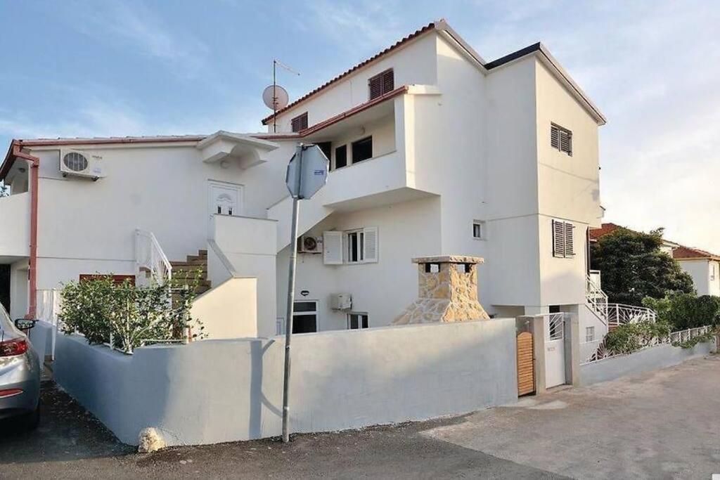 Apartment Ivana Задар Екстериор снимка